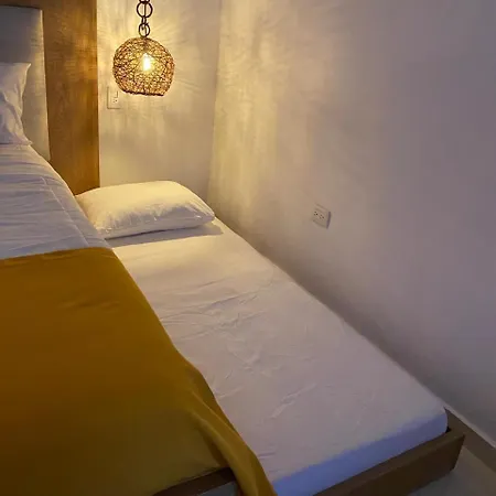 Casa De Besos