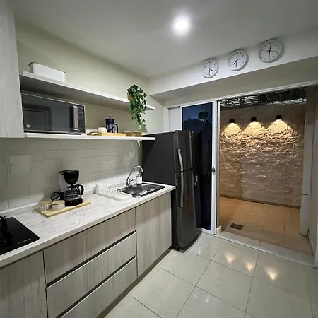 Casa De Besos